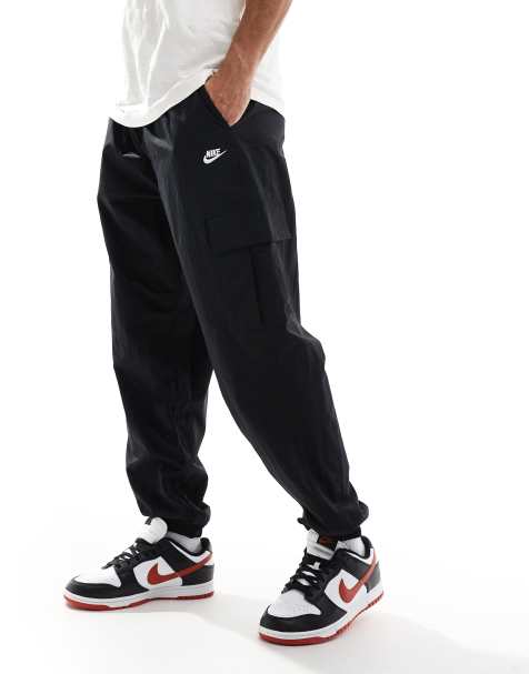 Nike Club woven cargo trousers in black - view 1
