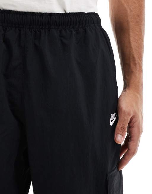 Nike Club woven cargo trousers in black, 5 of 5
