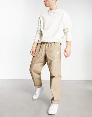 Cra-wallonieShops Nike Club woven cargo trousers in stone Мужская кофта nike  nsw air original xl новая с биркой