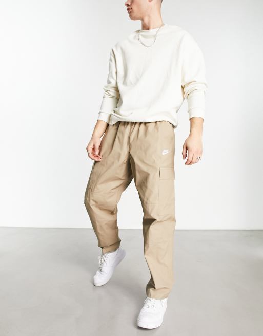 Nike Club Men's Woven Cargo Trousers