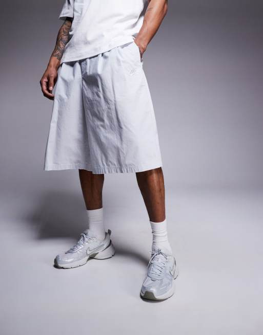 Nike Club Woven oversized shorts in grey, 2 of 5