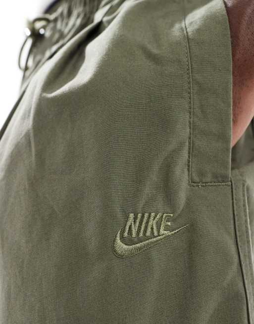 Nike Club Woven oversized shorts in khaki, 3 of 5