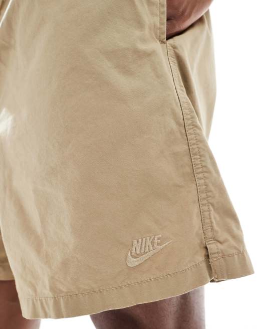 Nike Club woven shorts in beige, 3 of 5