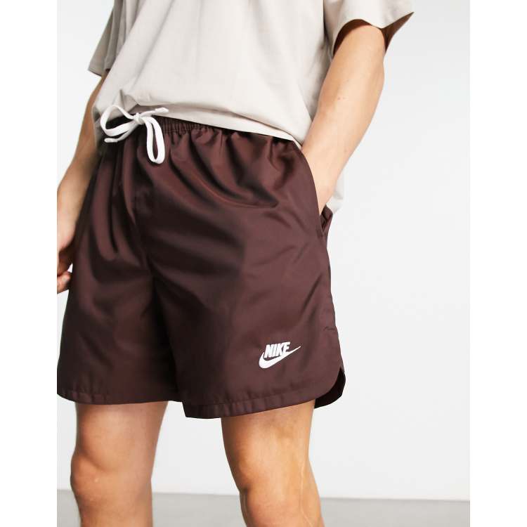 Nike woven logo outlet shorts burgundy