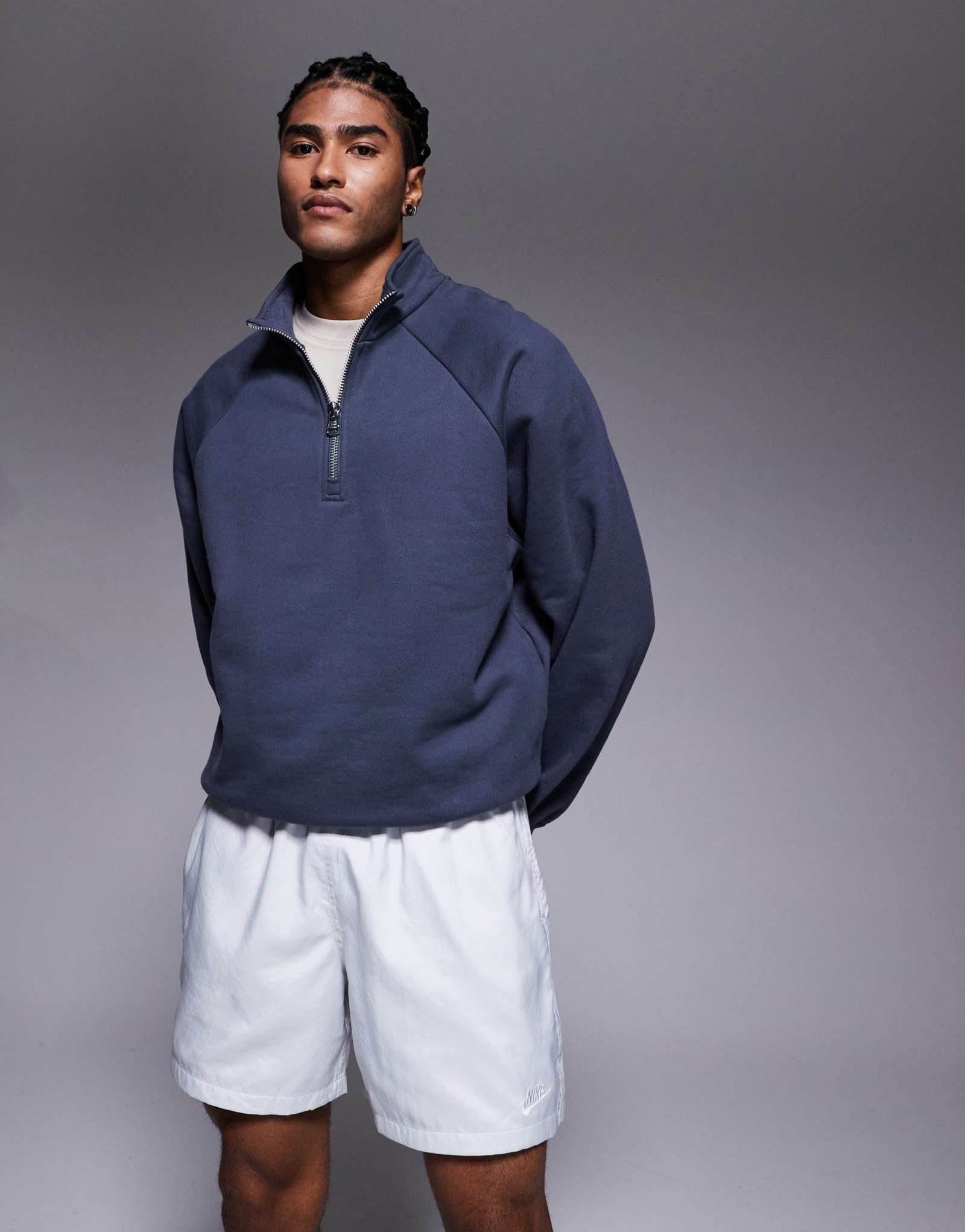 Клубные тканые шорты Nike серого цвета