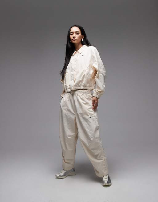 Nike coach jacket in cream, 4 of 4