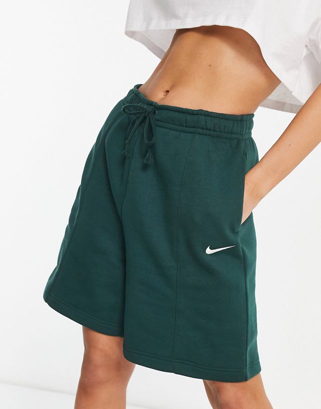 Nike Collection Fleece high-rise shorts in green