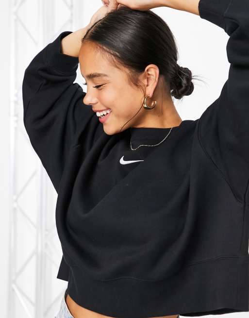 Nike oversized boxy sweatshirt new arrivals