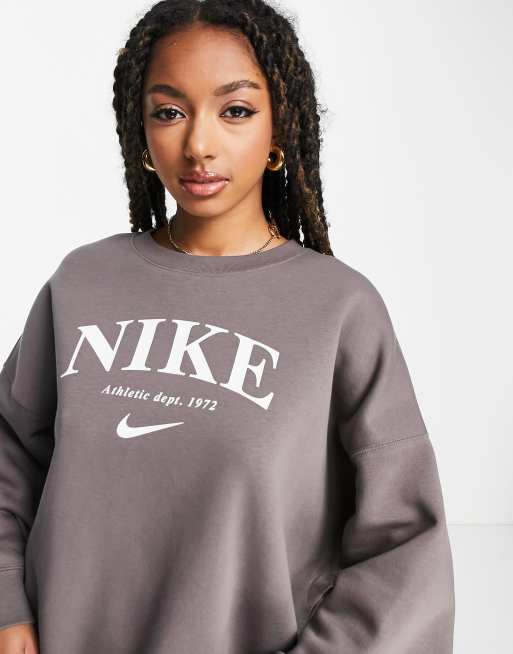 NIKE Sportswear Womens Oversized Crewneck Sweatshirt - BLACK