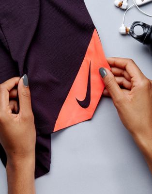 nike small cooling towel