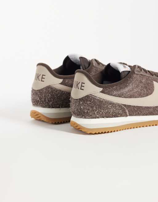 Nike Cortez baskets en daim marron, 2 de 5