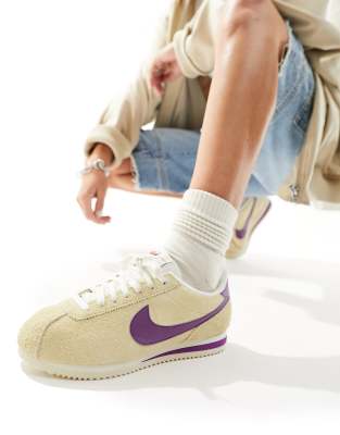 Nike Cortez Baskets unisexes vintage en daim Beige et violet ASOS