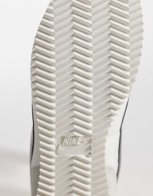 Nike – Cortez – Kremowo-brązowe zamszowe buty sportowe , 5 z 5