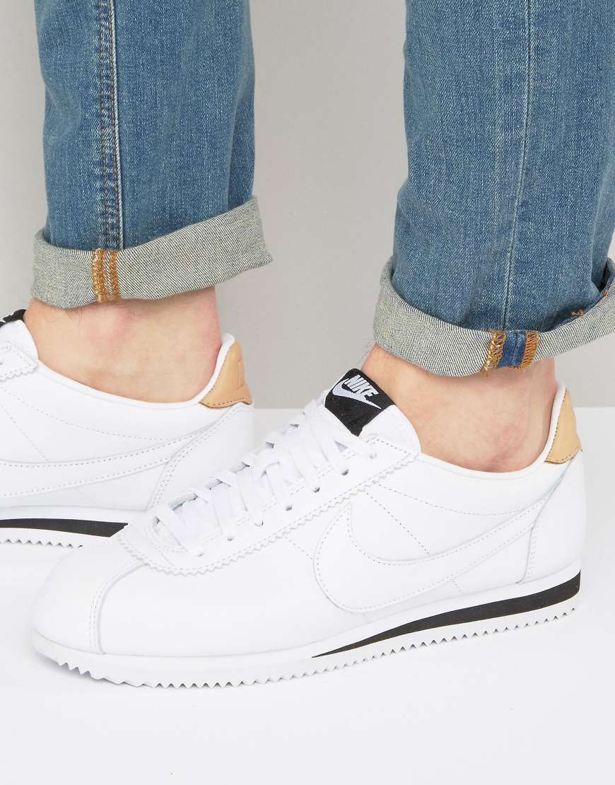 Nike Cortez Leather SE Trainers In White 861535-101 | ASOS