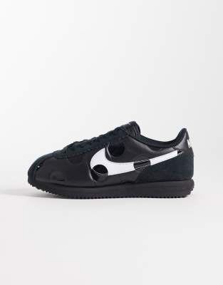 Nike Cortez Leather Sneakers In Black