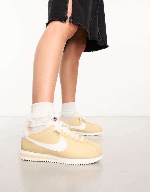 Nike cortez club shop gold