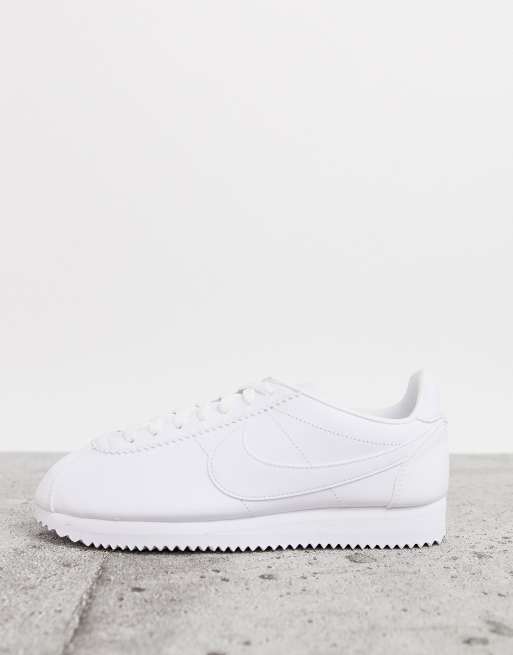 Triple white nike clearance cortez