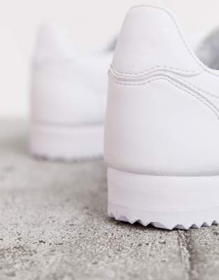 triple white cortez