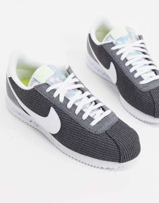 nike cortez gray