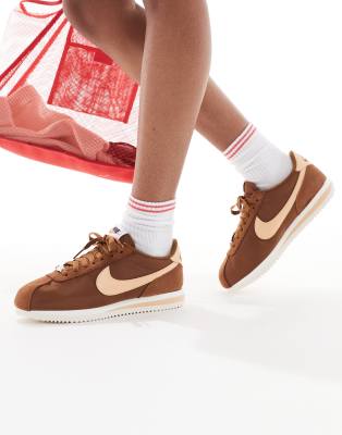 Nike Cortez Sneakers In Brown