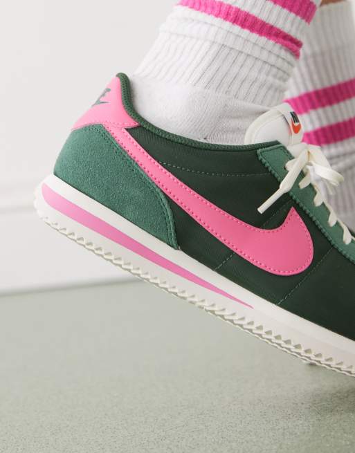Nike Cortez sneakers in green and pink, 3 of 5