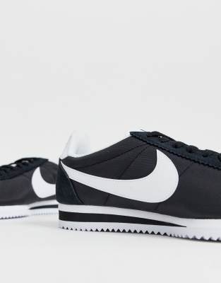 nike cortez nere e bianche