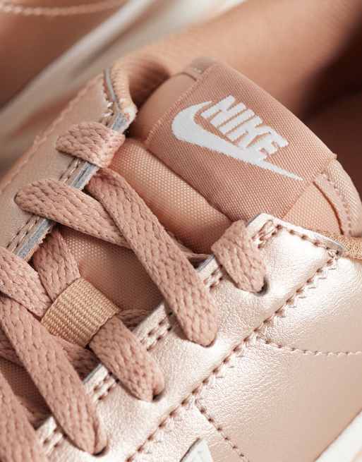 Nike Cortez sneakers in rose gold , 3 of 5