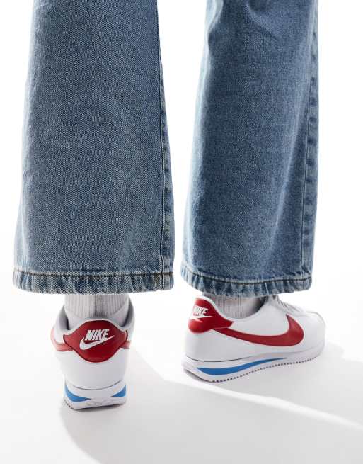 Nike Cortez sneakers in white and red, 3 of 5