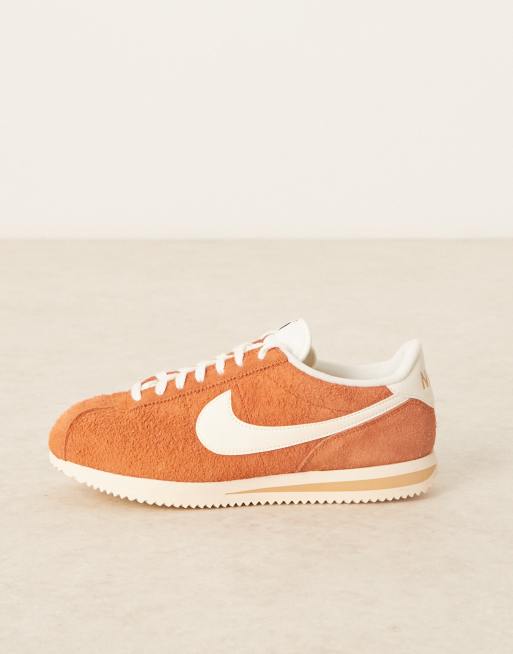 スニーカー Nike Cortez SE Suede Men's Shoes Amazon.com | Nike Cortez SE Suede Men's Shoes (HF3142-200