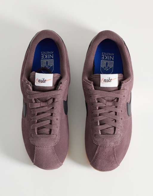 Nike Cortez suede trainers in burgundy, 2 of 5