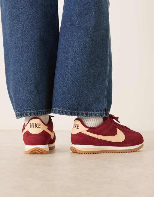 Nike Cortez suede trainers in red , 4 of 5