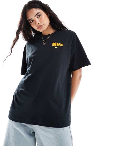 Nike Cortez - T-shirt met grafische print in zwart - view 1