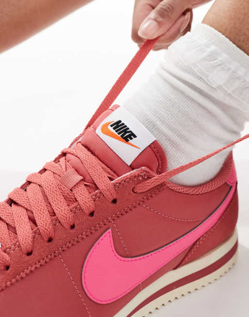 Nike Cortez Textile sneakers in red and pink, 5 of 5