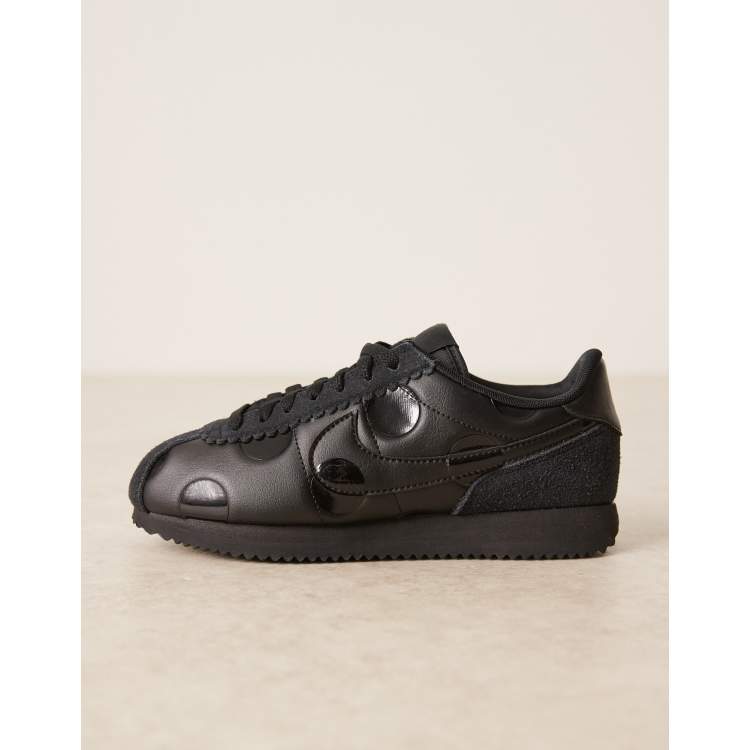 209704300-1-black?$n_750w$&wid
