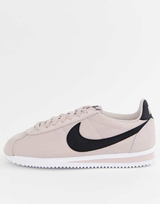 Nike cortez trainers store in pink nylon