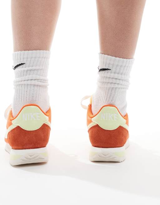 Nike Cortez TXT Sneakers arancioni ASOS
