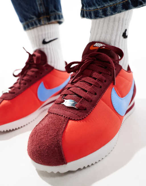Nike Cortez TXT Sneakers in rood en blauw ASOS