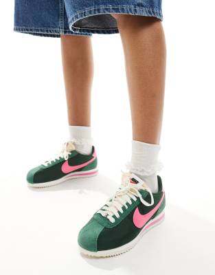 Nike - Cortez TXT - Unisex-Sneaker in Dunkelgrün und Rosa