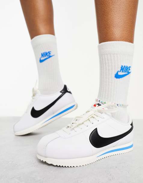 Nike – Cortez – Unisex-Sneaker aus Leder in Weiß und Schwarz - view 1