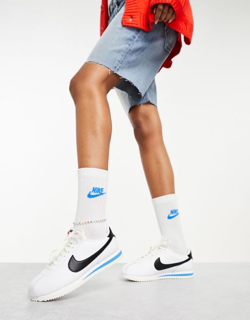 Nike – Cortez – Unisex - Svarta och vita sneakers i läder, 4 av 4