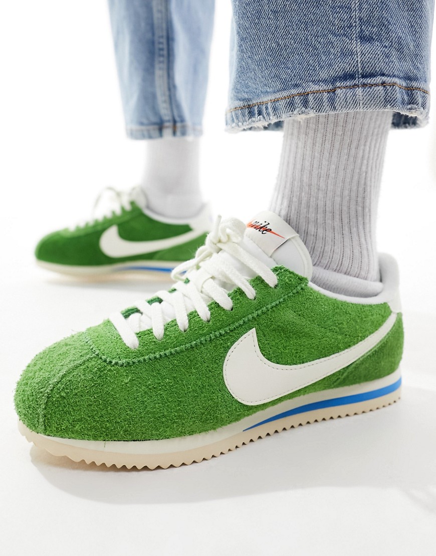 Nike Cortez Vintage suede unisex trainers in green