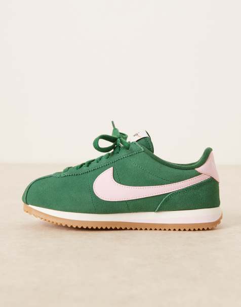 Nike – Cortez – Wildleder-Sneaker in Grün und Pink Foam - view 1