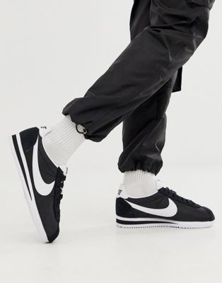 Nike - Cortez - Zwart-witte klassieke nylon sneakers