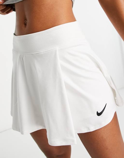 Nike NikeCourt Dri-FIT Victory Older Girls' Tennis Skirt