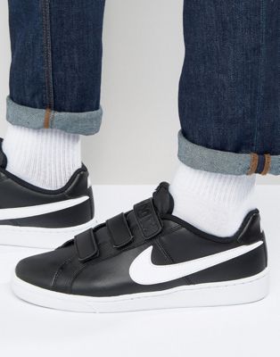 Nike Court Royale Sneakers In Black 