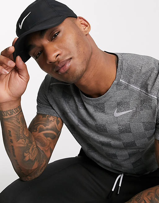 Nike Court swoosh logo cap in black | ASOS