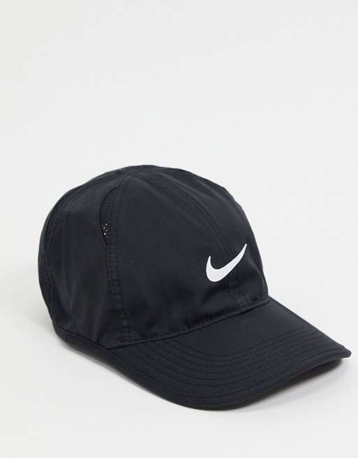 Nike Court Swoosh logo cap in black
