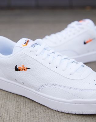 nike court vintage premium leather trainers in white