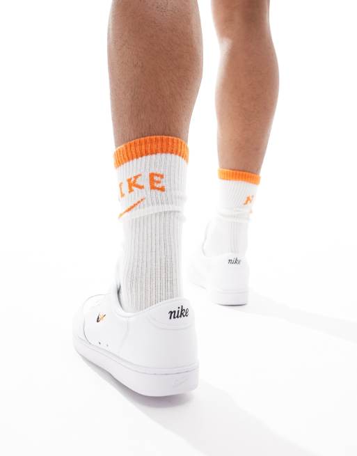 Nike old school sneakers white online