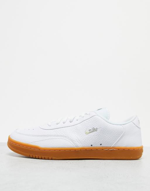 Vintage white trainers discount